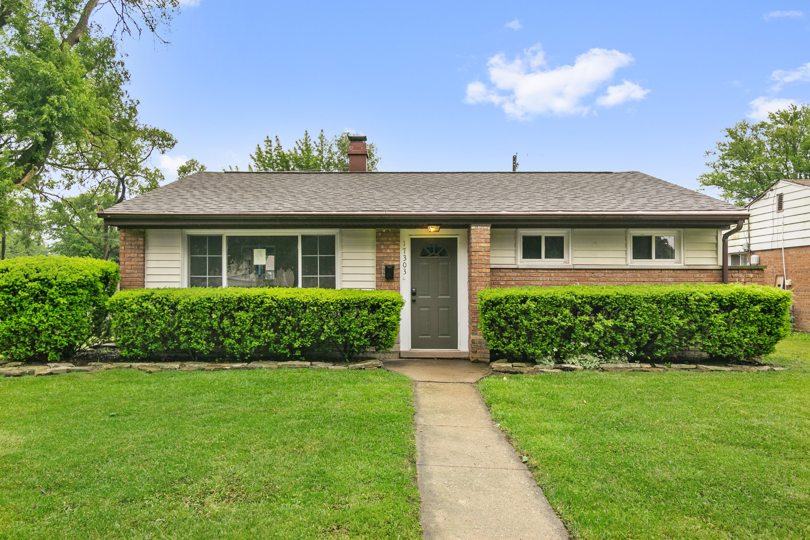 17303 Chicago Avenue, Lansing, IL