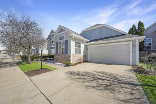 1713 Astor Avenue, Oakbrook Terrace, IL