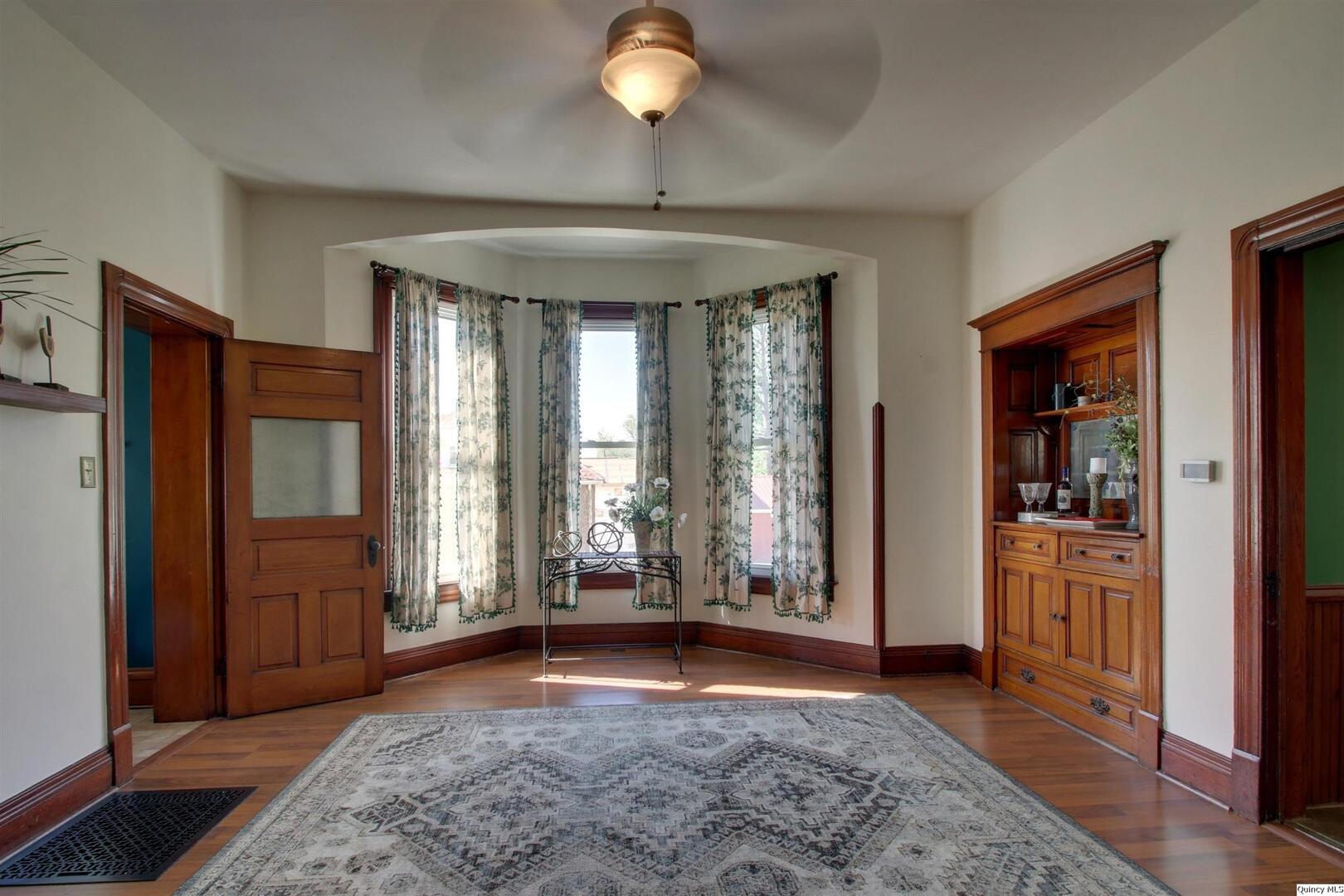 636 S 16th, Quincy, IL