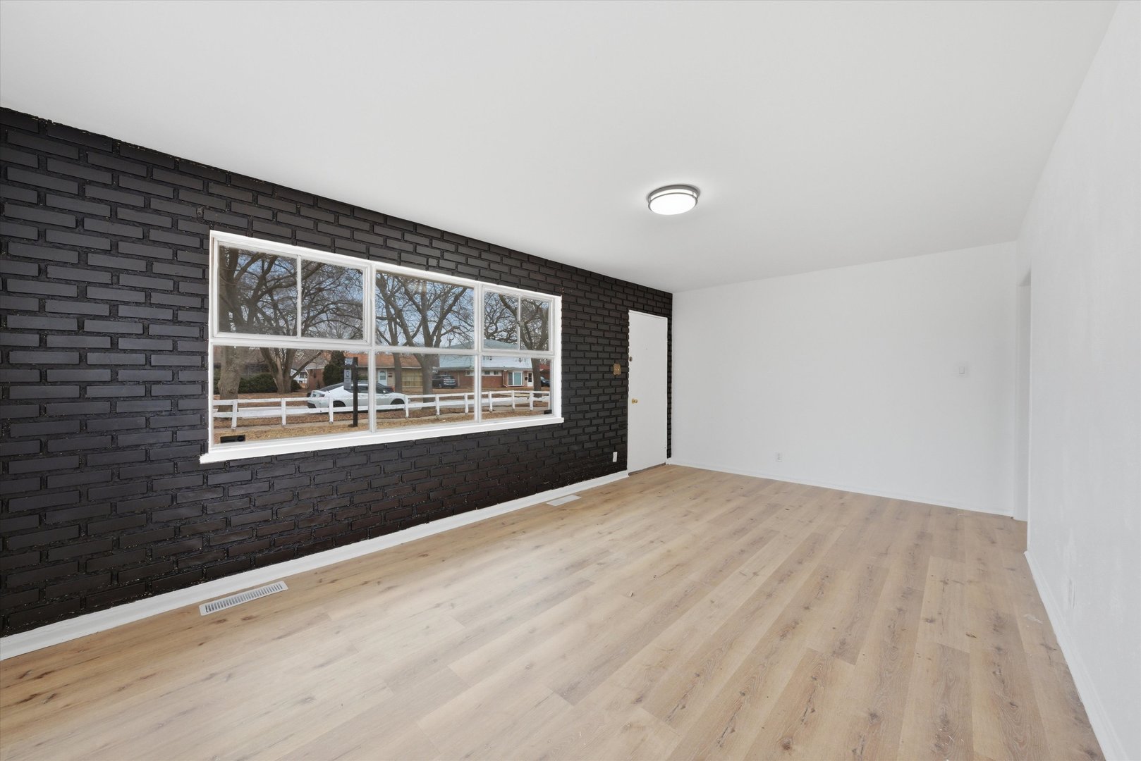 1354 Gordon Avenue, Calumet City, IL