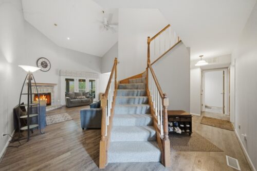 1661 Carmel Court, Hoffman Estates, IL