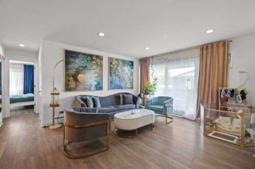 9S220 S Frontage Road #210, Willowbrook, IL