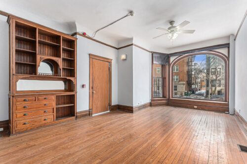 5114 S Dorchester Avenue, Chicago, IL