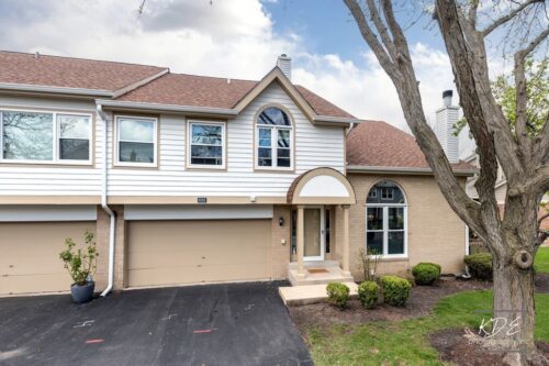 8026 Barrymore Drive #37-2, Darien, IL