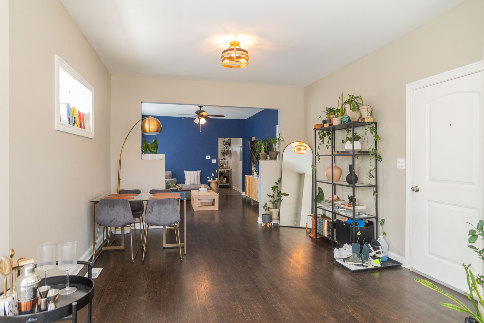 2906 N Harding Avenue #1, Chicago, IL