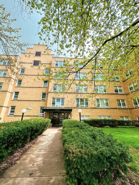 5335 N California Avenue #101, Chicago, IL