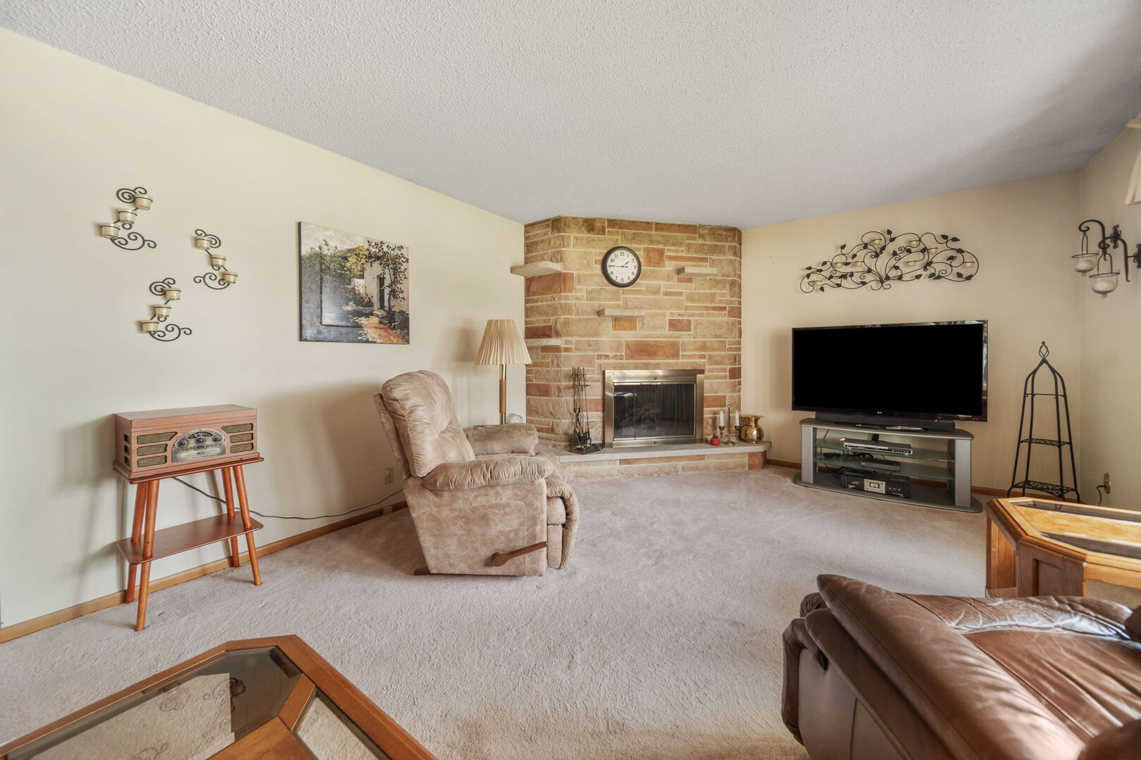 1312 Royal Drive, Montgomery, IL