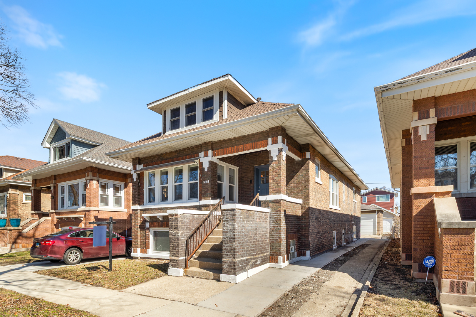 2431 Gunderson Avenue, Berwyn, IL