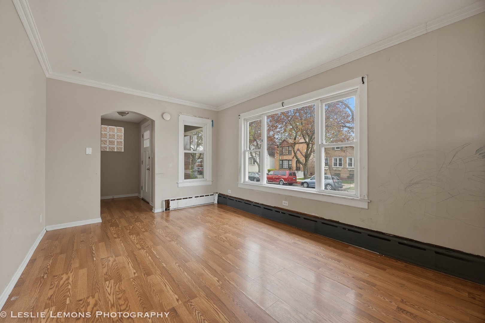 6346 W RAVEN Street, Chicago, IL