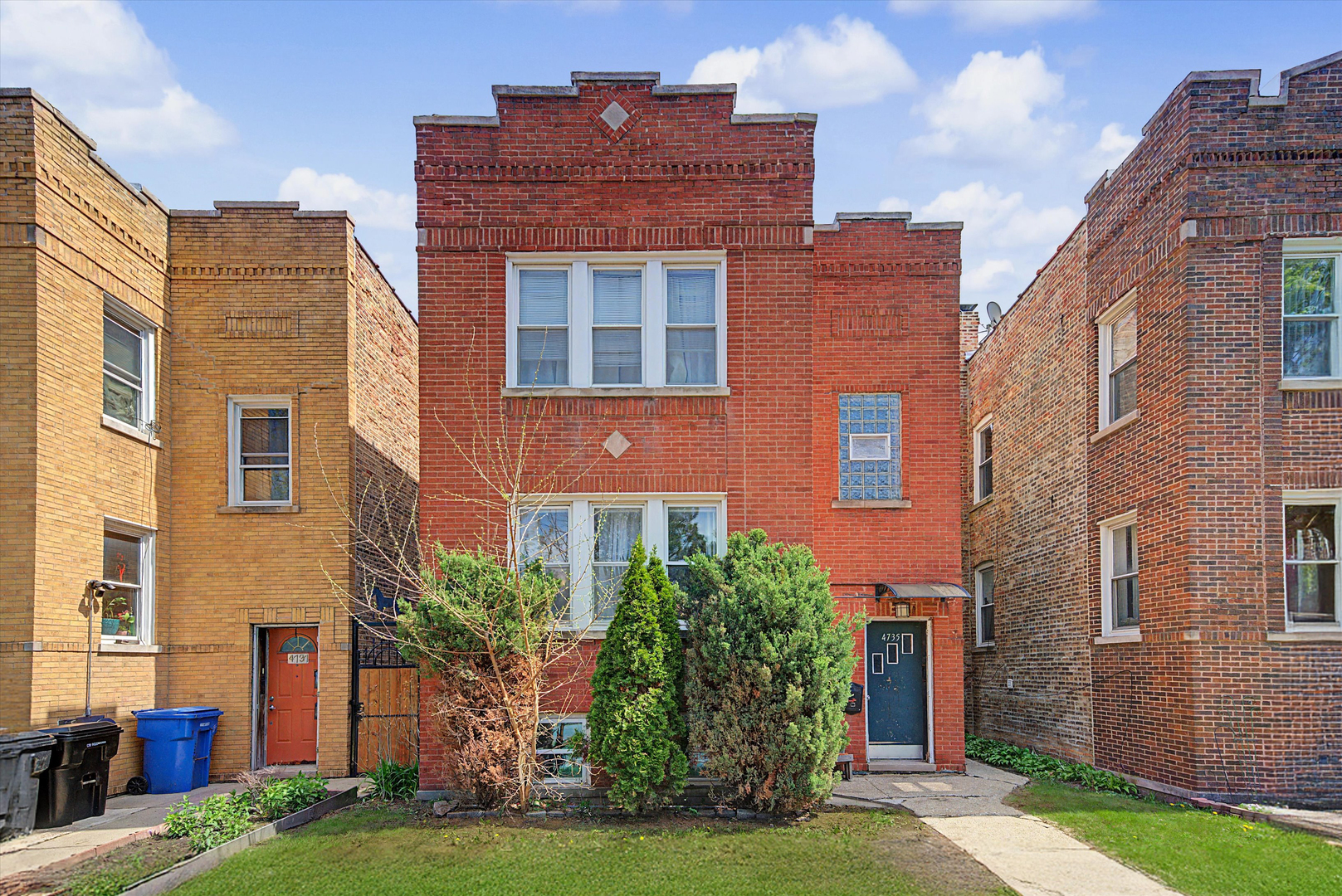 4735 N Keating Avenue, Chicago, IL
