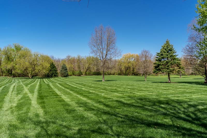 2302 CAIRNWELL Drive, Belvidere, IL
