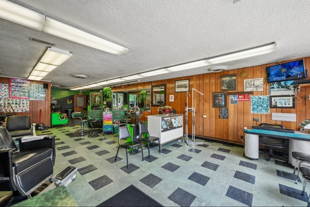 6114 W North Avenue, Chicago, IL