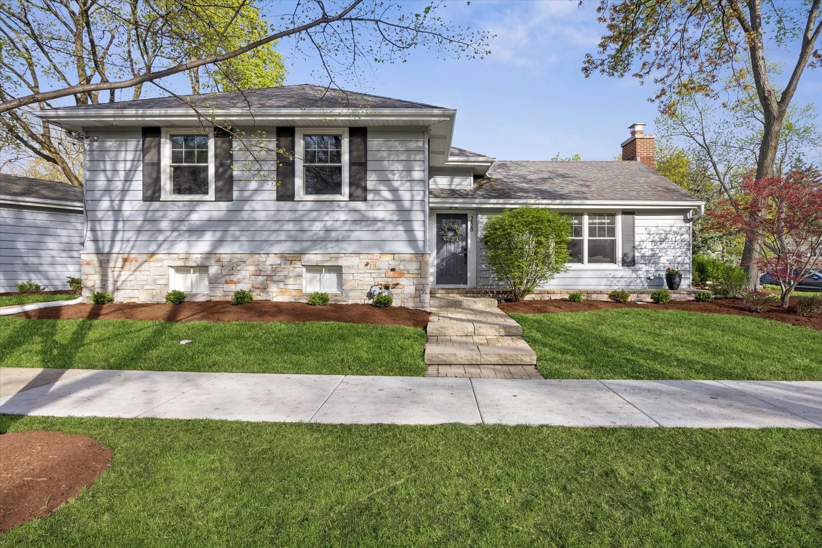 258 Crest Road, Glen Ellyn, IL