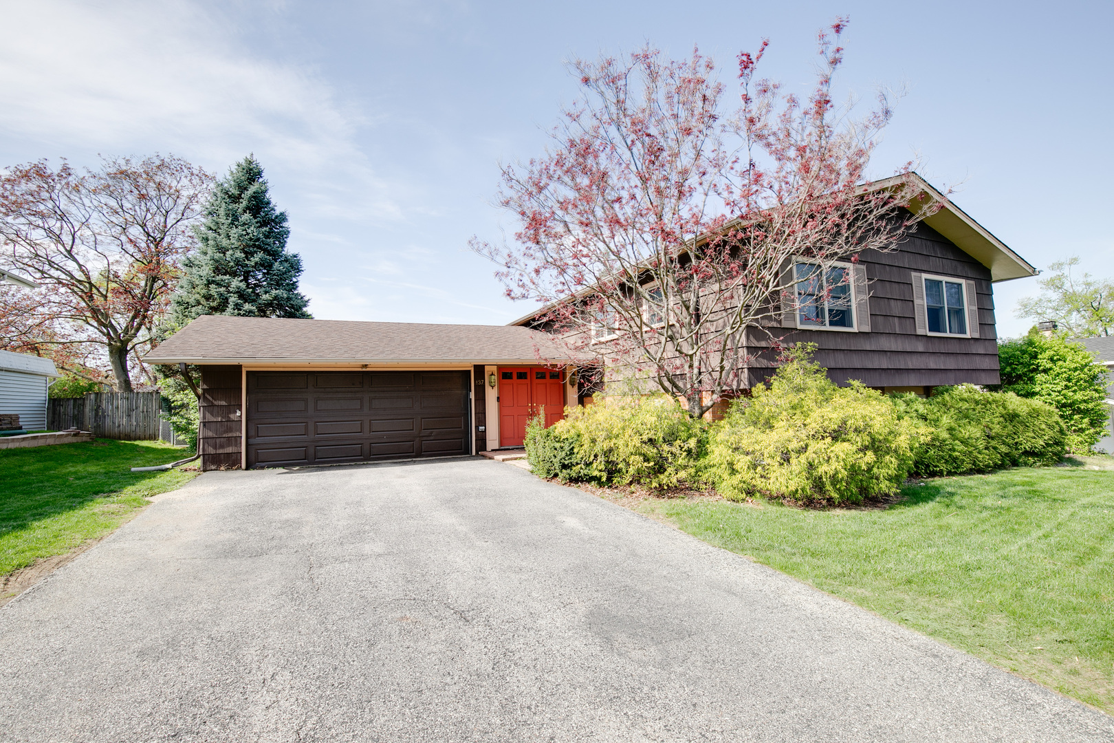 21W137 Everest Road, Lombard, IL