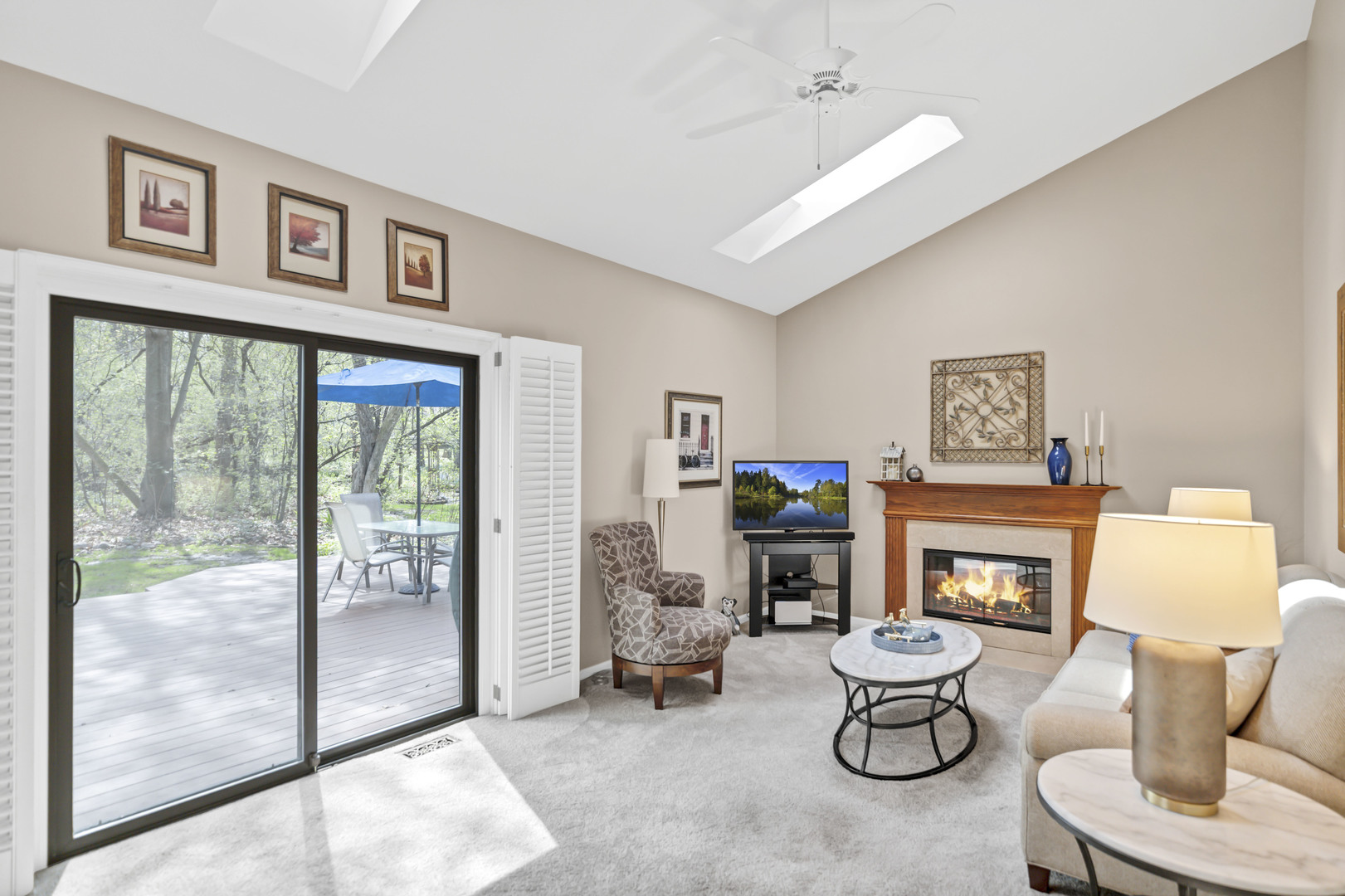 713 Hackberry Court, Bartlett, IL