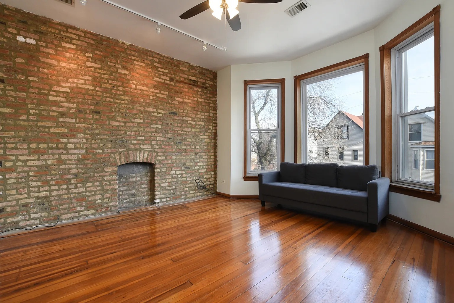 2114 N California Avenue #2, Chicago, IL