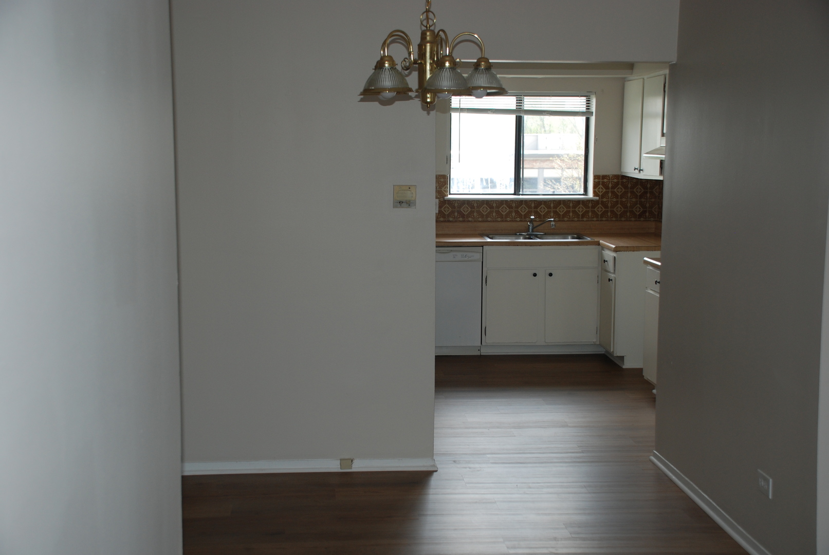 1779 Rand Road #3B, Des Plaines, IL