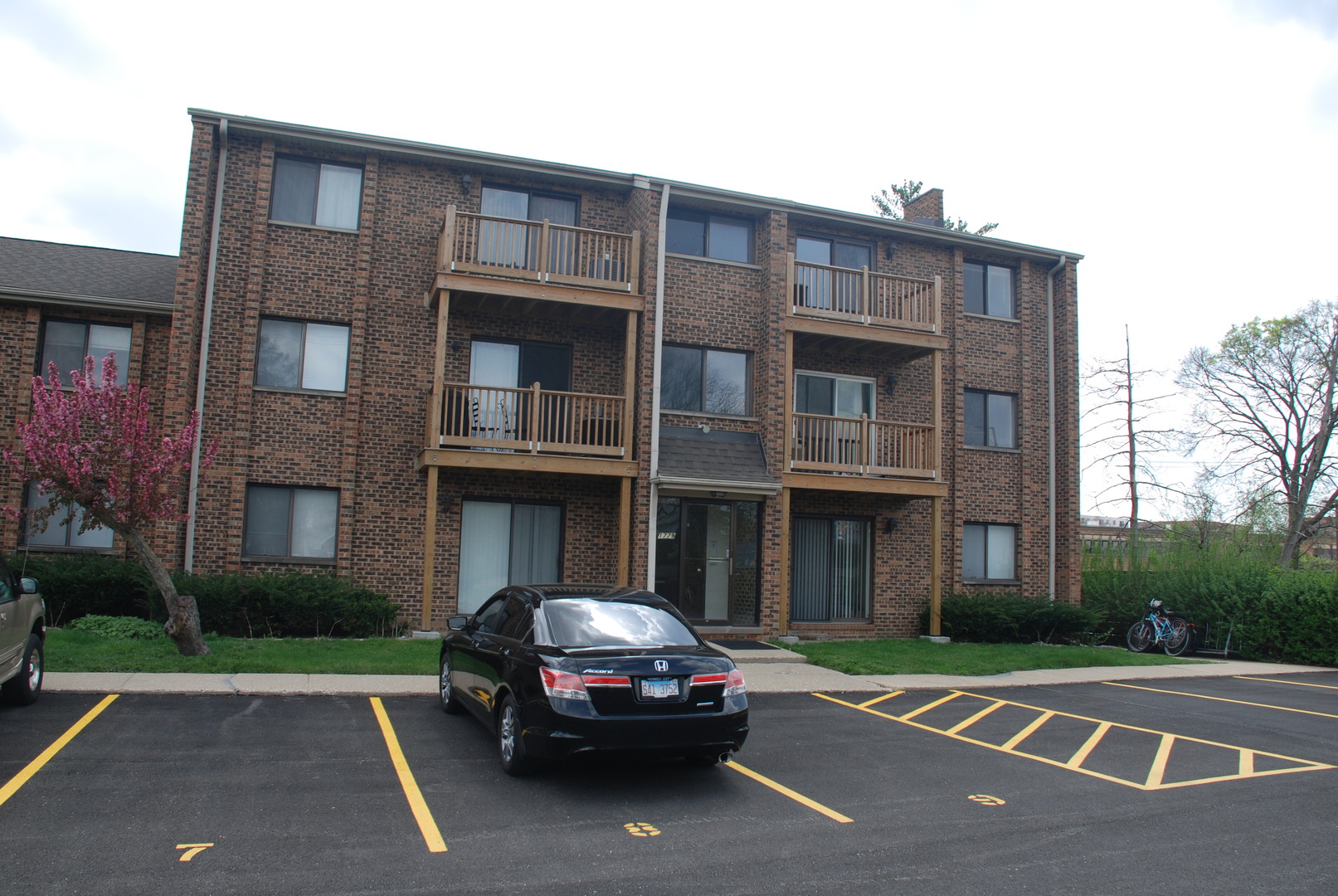1779 Rand Road #3B, Des Plaines, IL