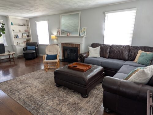 1437 S Walnut Avenue, Freeport, IL