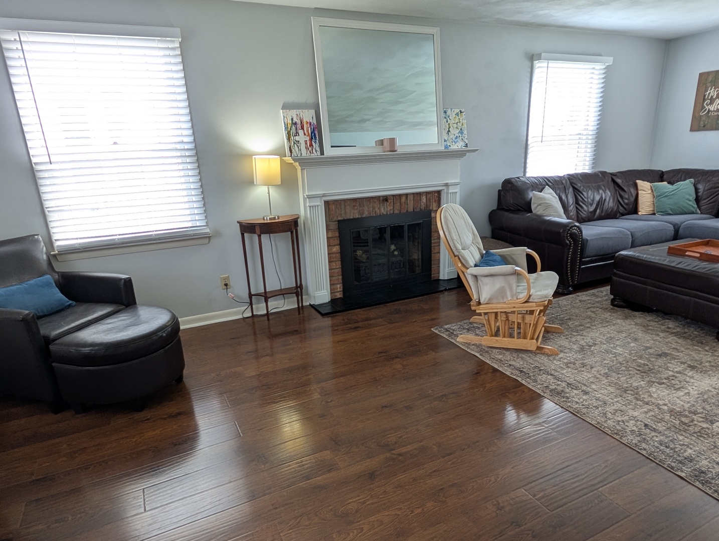 1437 S Walnut Avenue, Freeport, IL