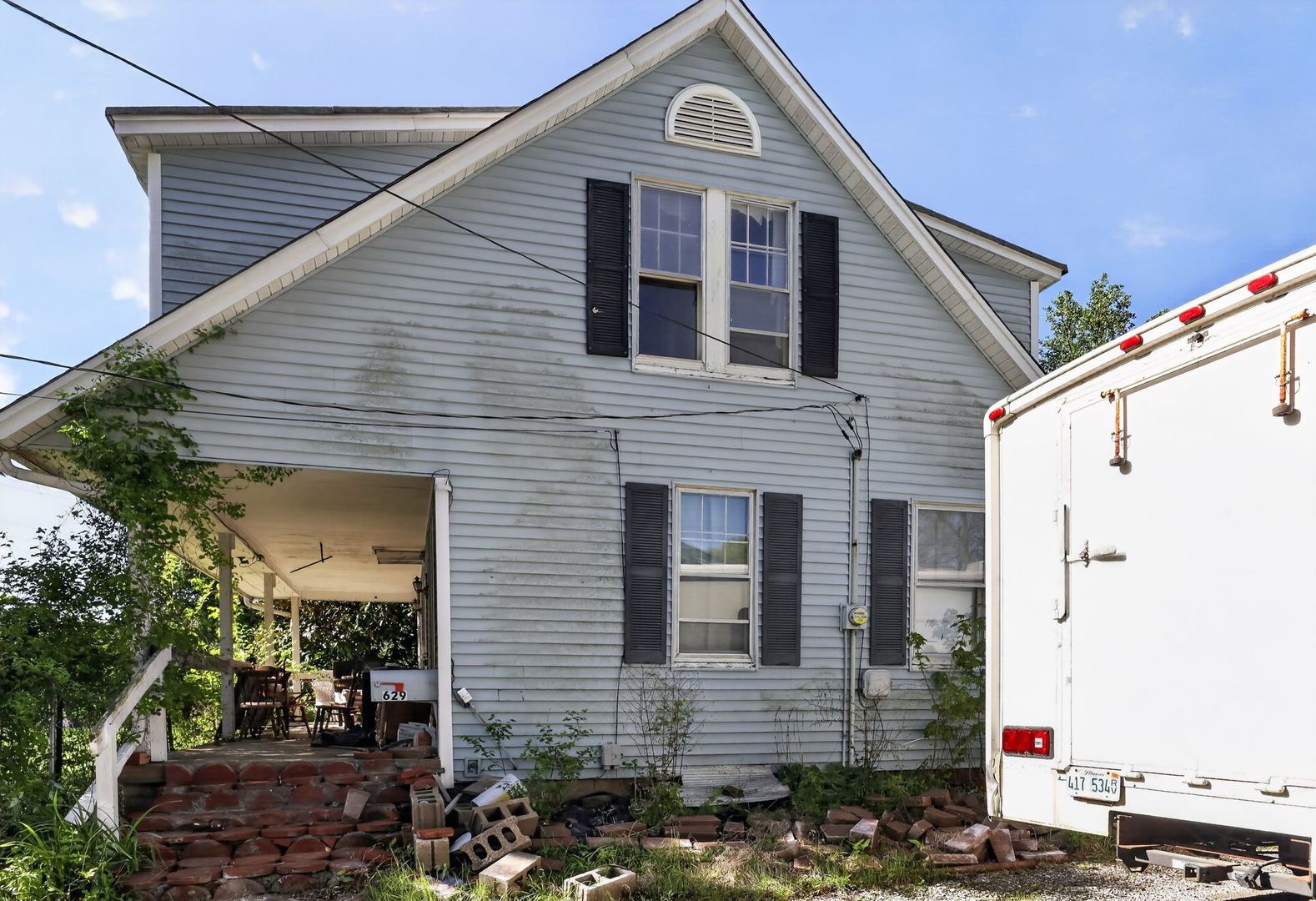 629 Royal Heights Road, Belleville, IL