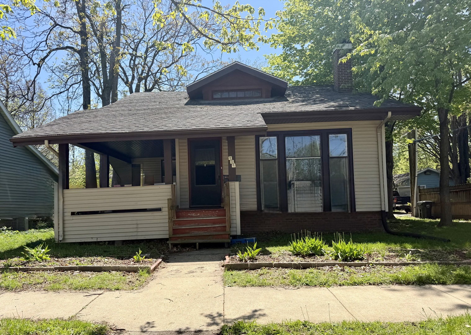 405 E Illinois Street, Urbana, IL