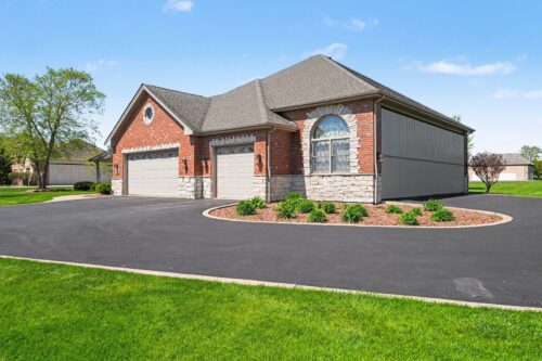 25202 S Doolittle Drive, Monee, IL