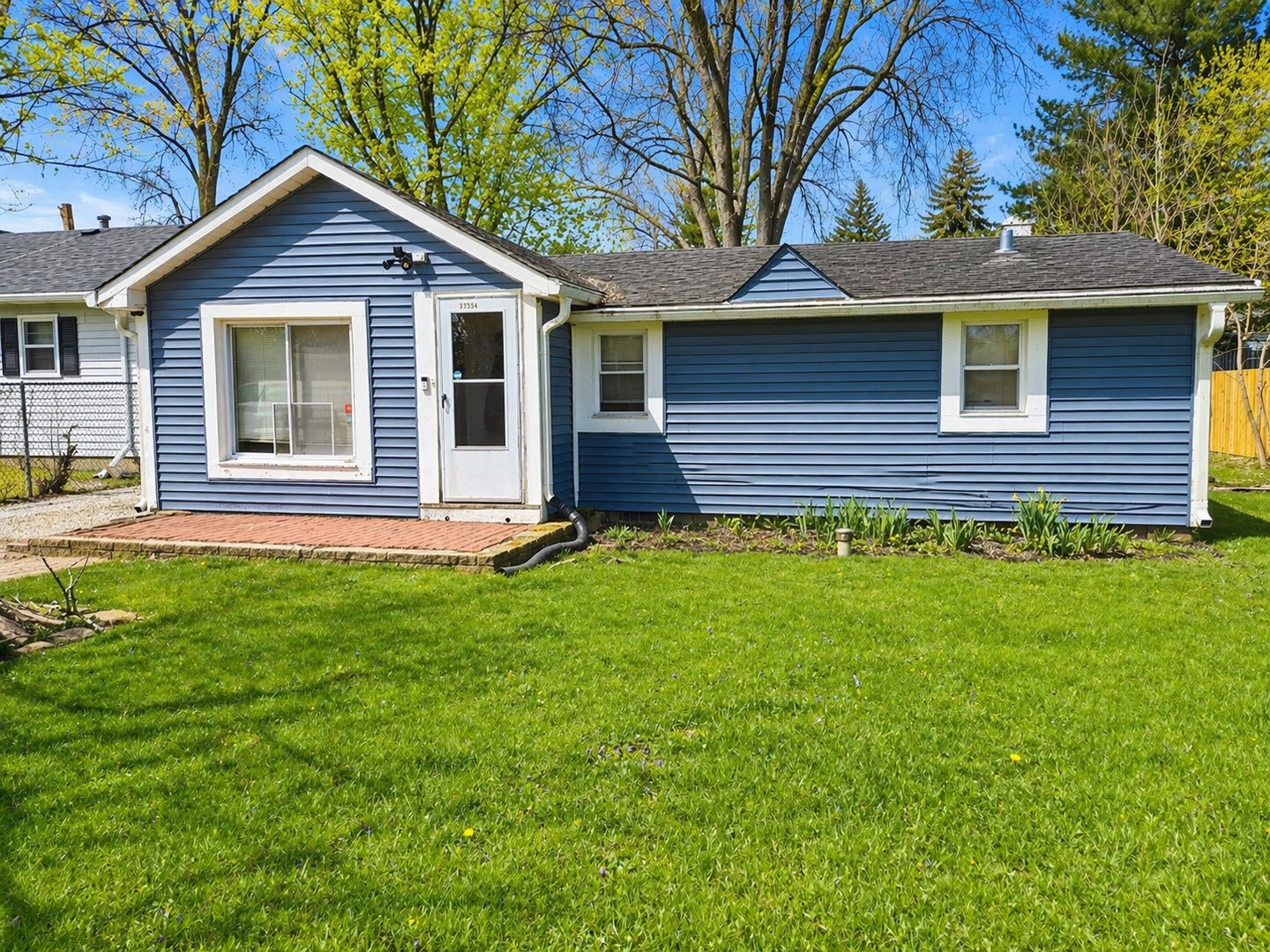 37854 Harper Road, Beach Park, IL