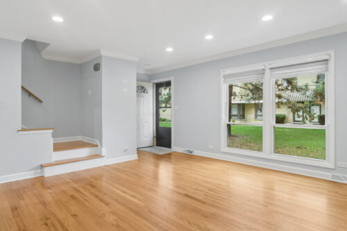 934 N Wheeling Road, Mount Prospect, IL