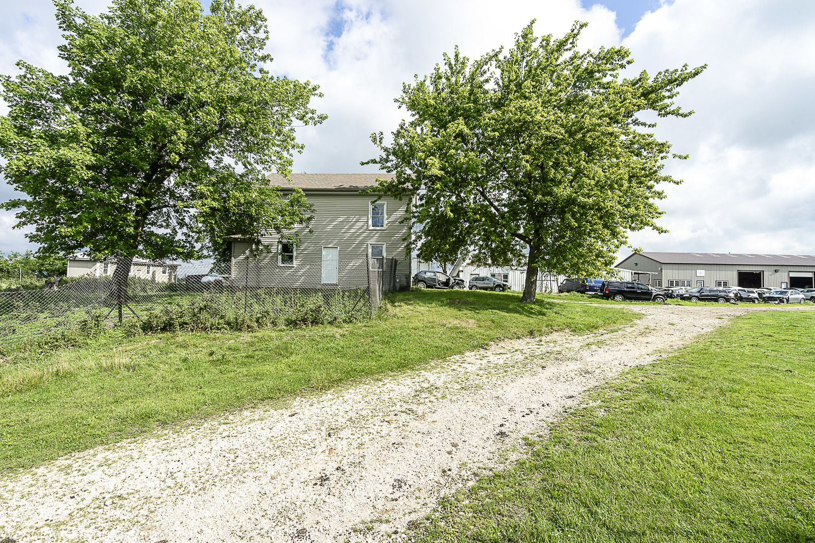 11475 E 3050 North Road, Blackstone, IL