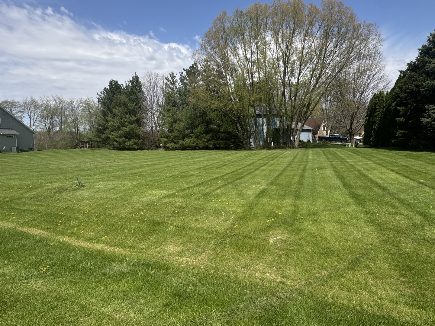 11755 Ellwood Greens Road, Genoa, IL
