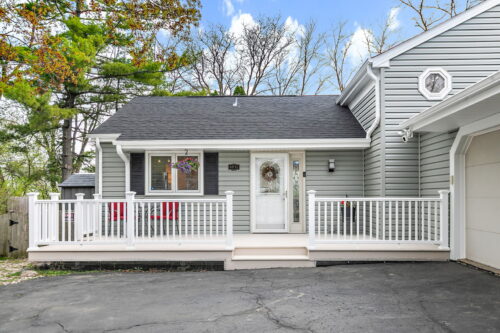 4931 CARRIAGE Drive, Gurnee, IL