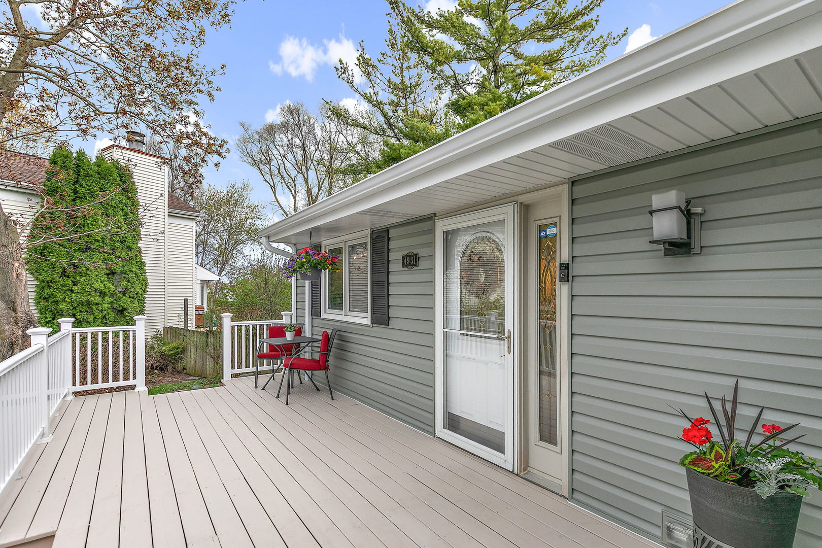 4931 CARRIAGE Drive, Gurnee, IL