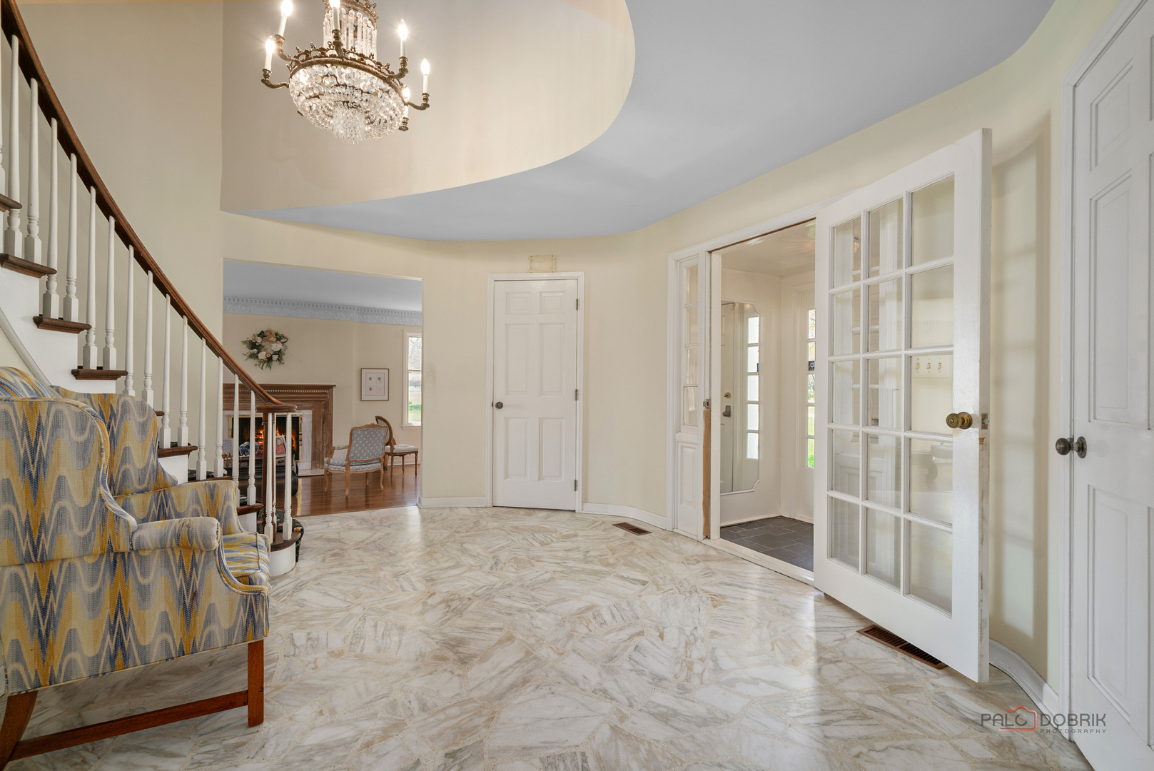 37 Forest Hills Road, Lake Bluff, IL