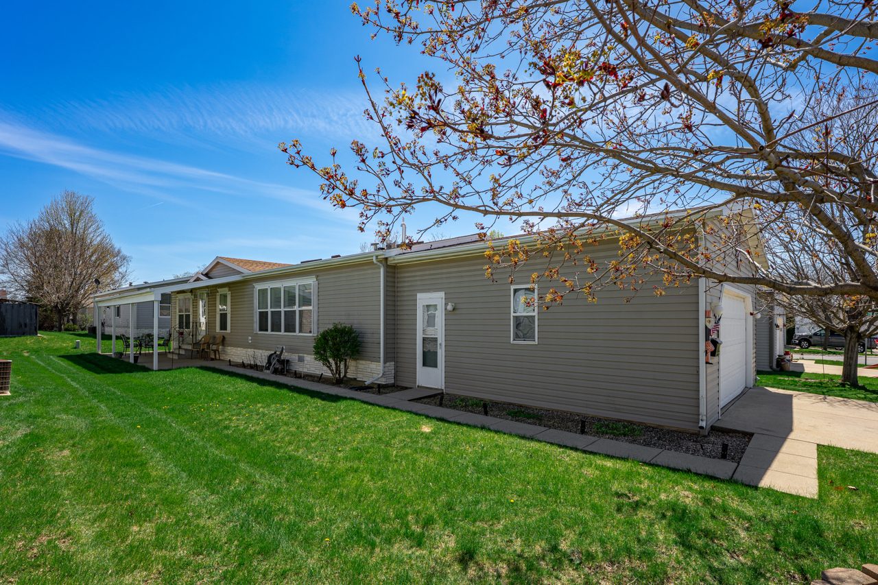 2288 Blossom Lane, Belvidere, IL
