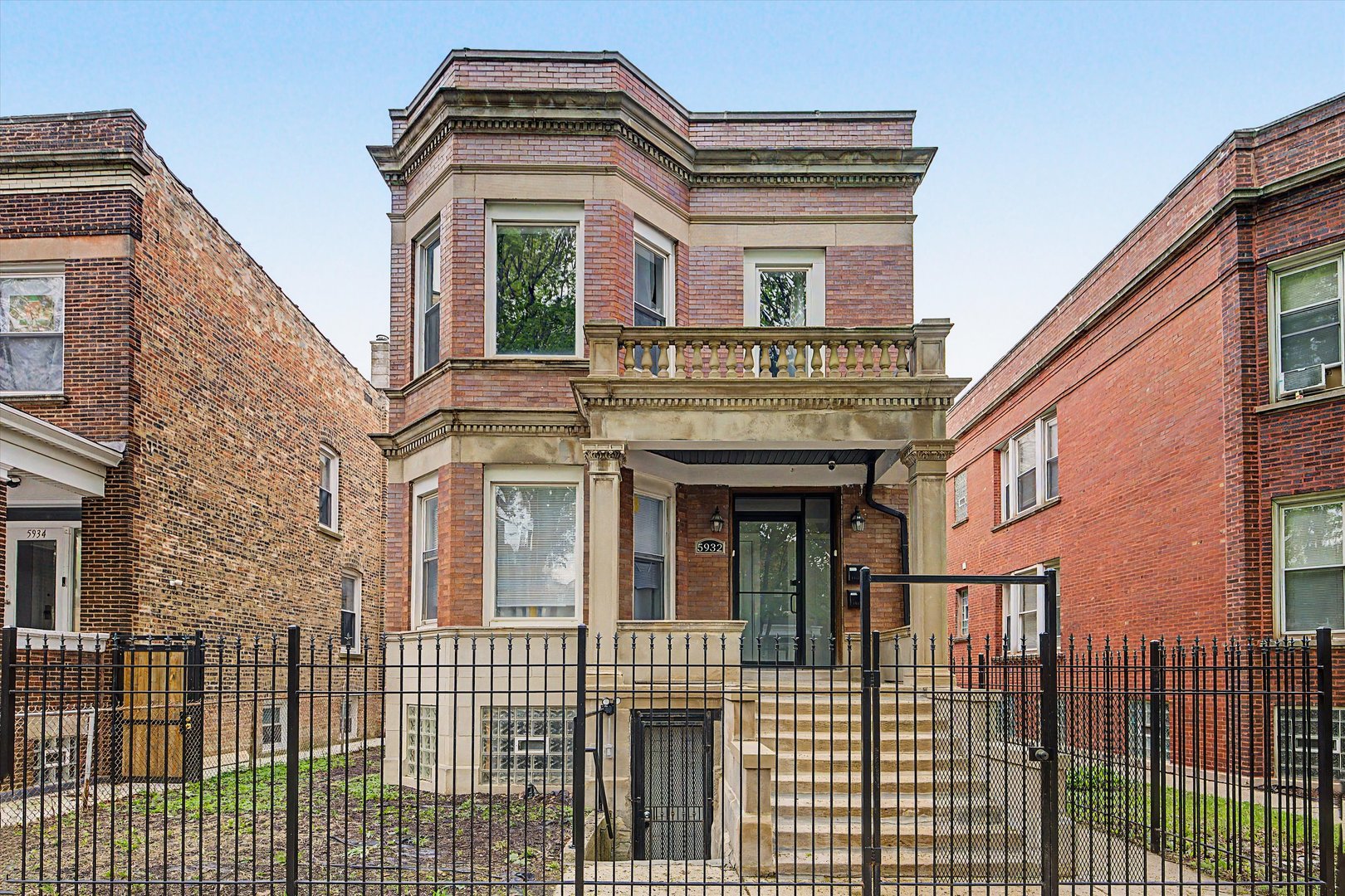 5932 S Elizabeth Street, Chicago, IL