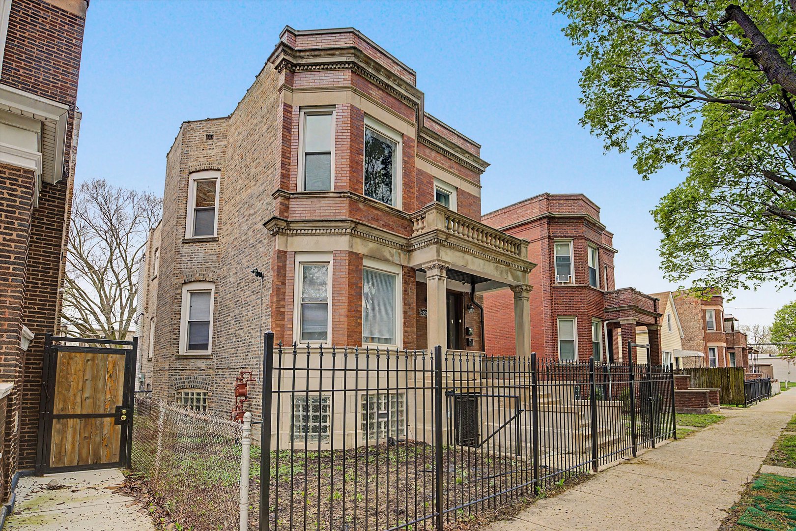 5932 S Elizabeth Street, Chicago, IL