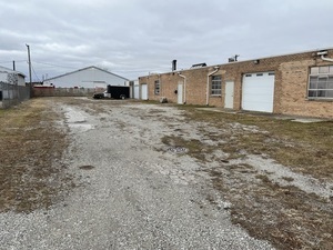 19510 Burnham Avenue, Lansing, IL