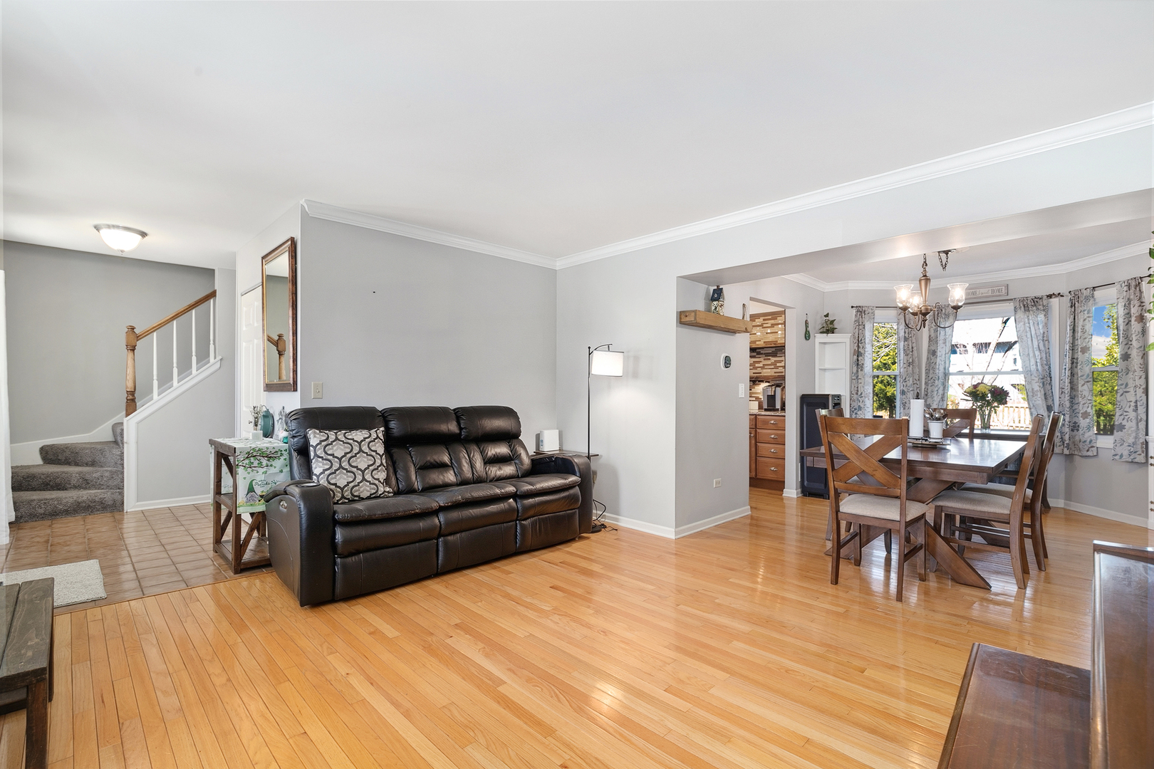 1932 Banks Drive, Elgin, IL