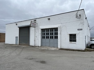 19510 Burnham Avenue, Lansing, IL