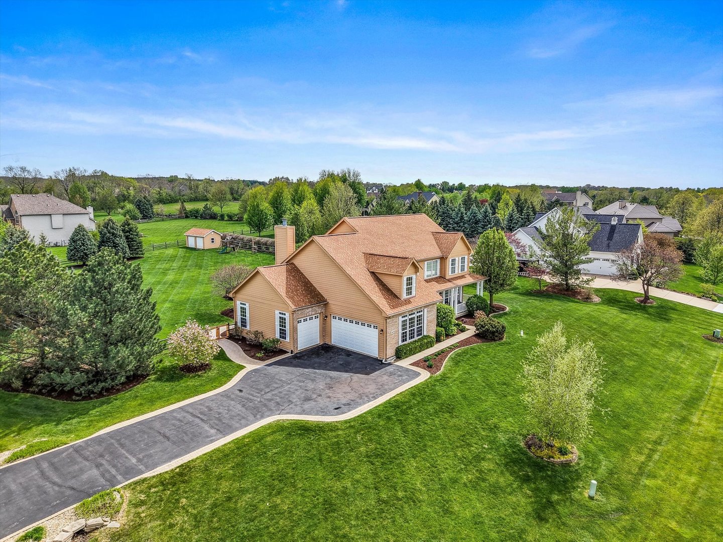 5672 Fields Drive, Yorkville, IL