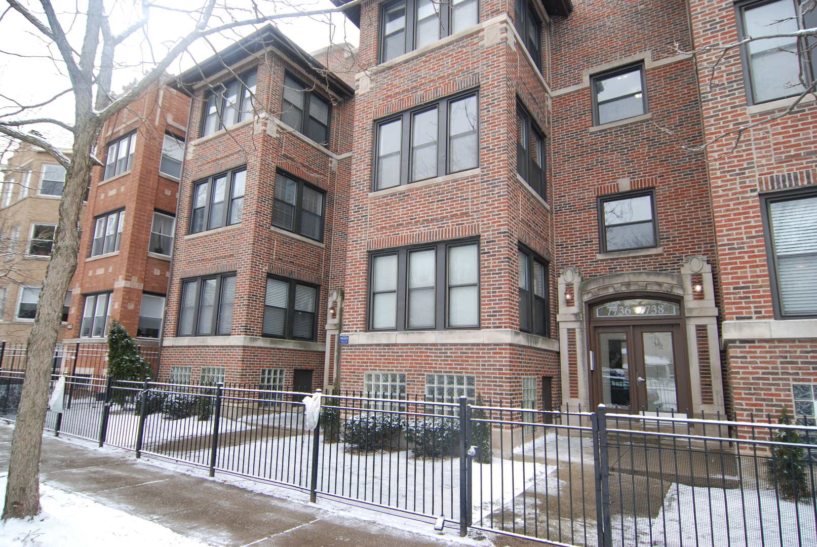 7732 N Paulina Street #3A, Chicago, IL