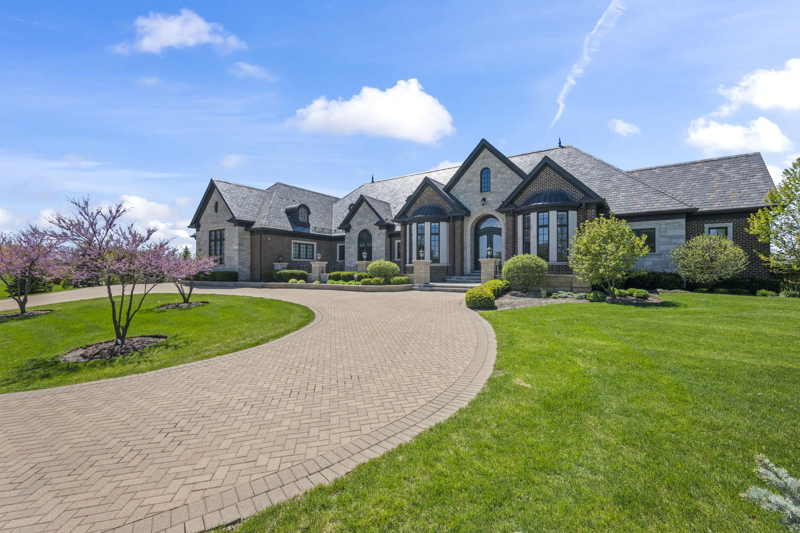 23 Enclave Court, South Barrington, IL