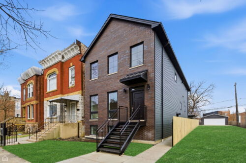 2832 W Wilcox Street, Chicago, IL