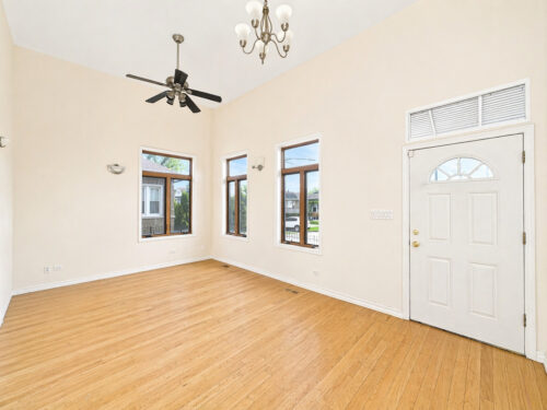 5011 S Maplewood Avenue, Chicago, IL