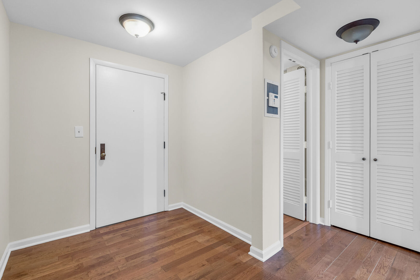 22 Park Lane #404, Park Ridge, IL