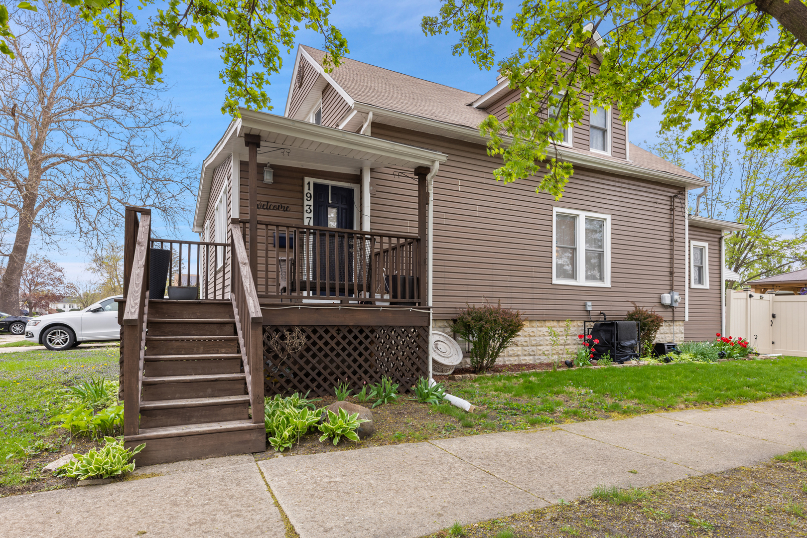 1937 S 3rd Avenue, Maywood, IL