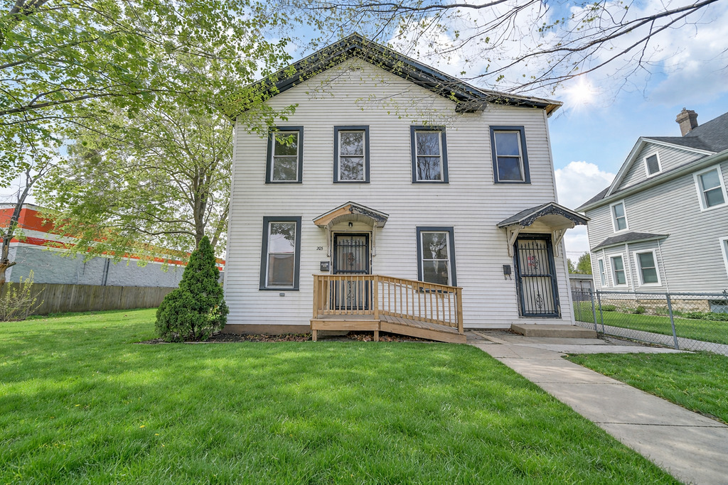 205 Casseday Avenue, Joliet, IL