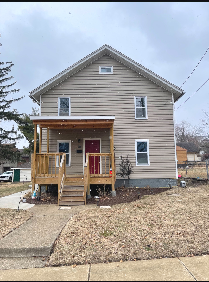 321 Washington Street, Rockford, IL
