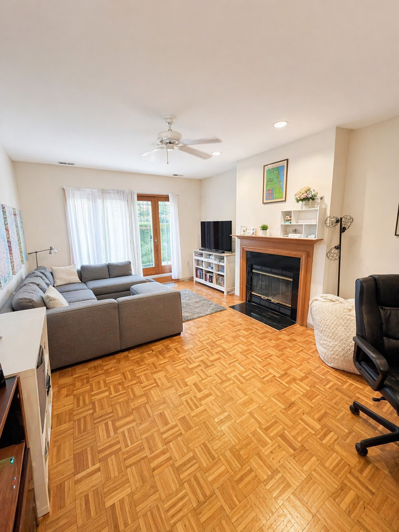 4237 N Kenmore Avenue #GN, Chicago, IL